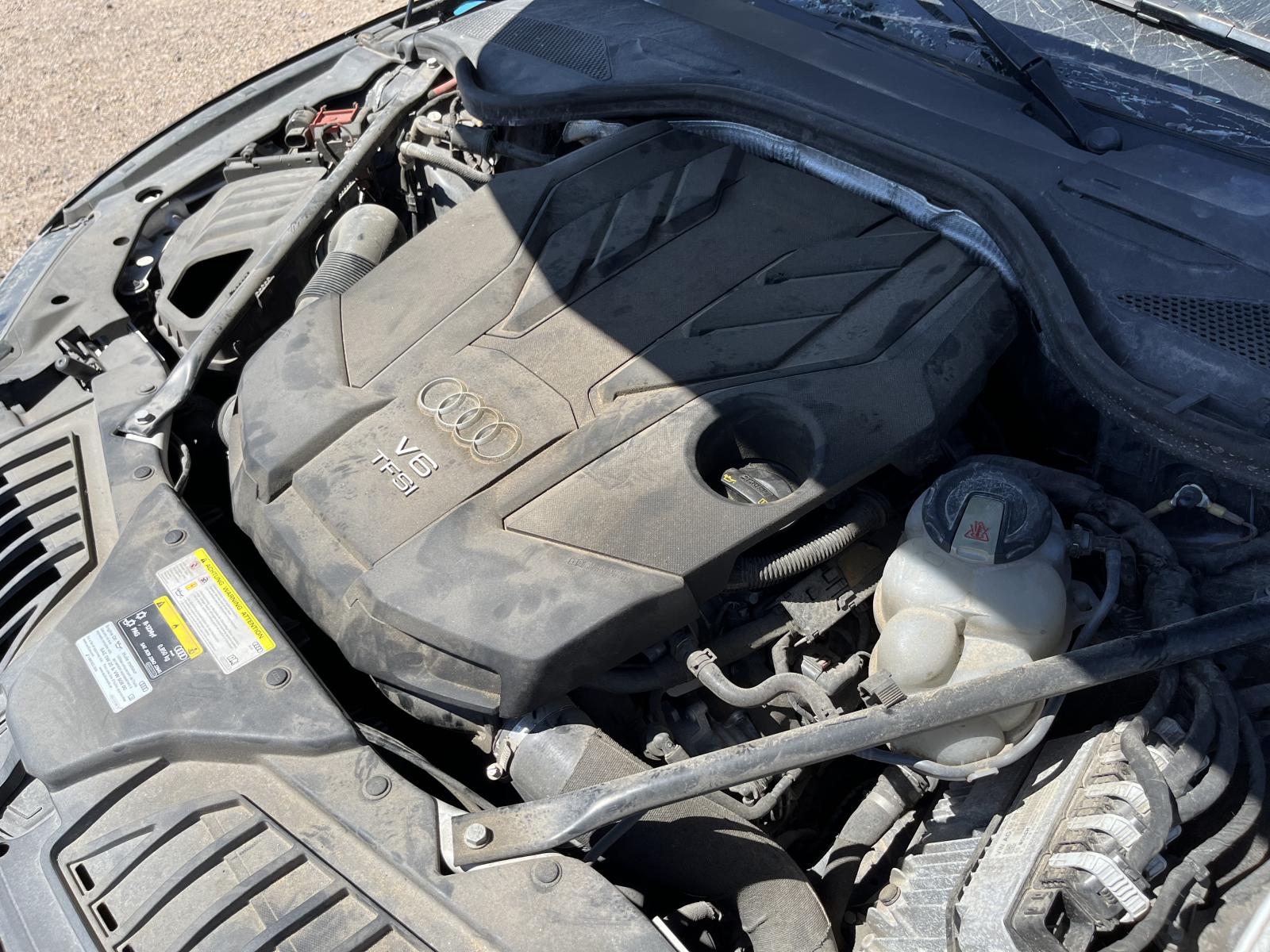 ./imagenes/INVOICE/2019/17860/AUDI A8 L (9).JPG